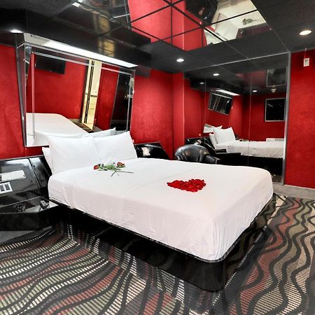 Hollywood Motel Farmingdale Eksteriør billede