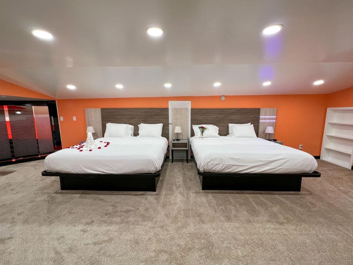 Hollywood Motel Farmingdale Eksteriør billede