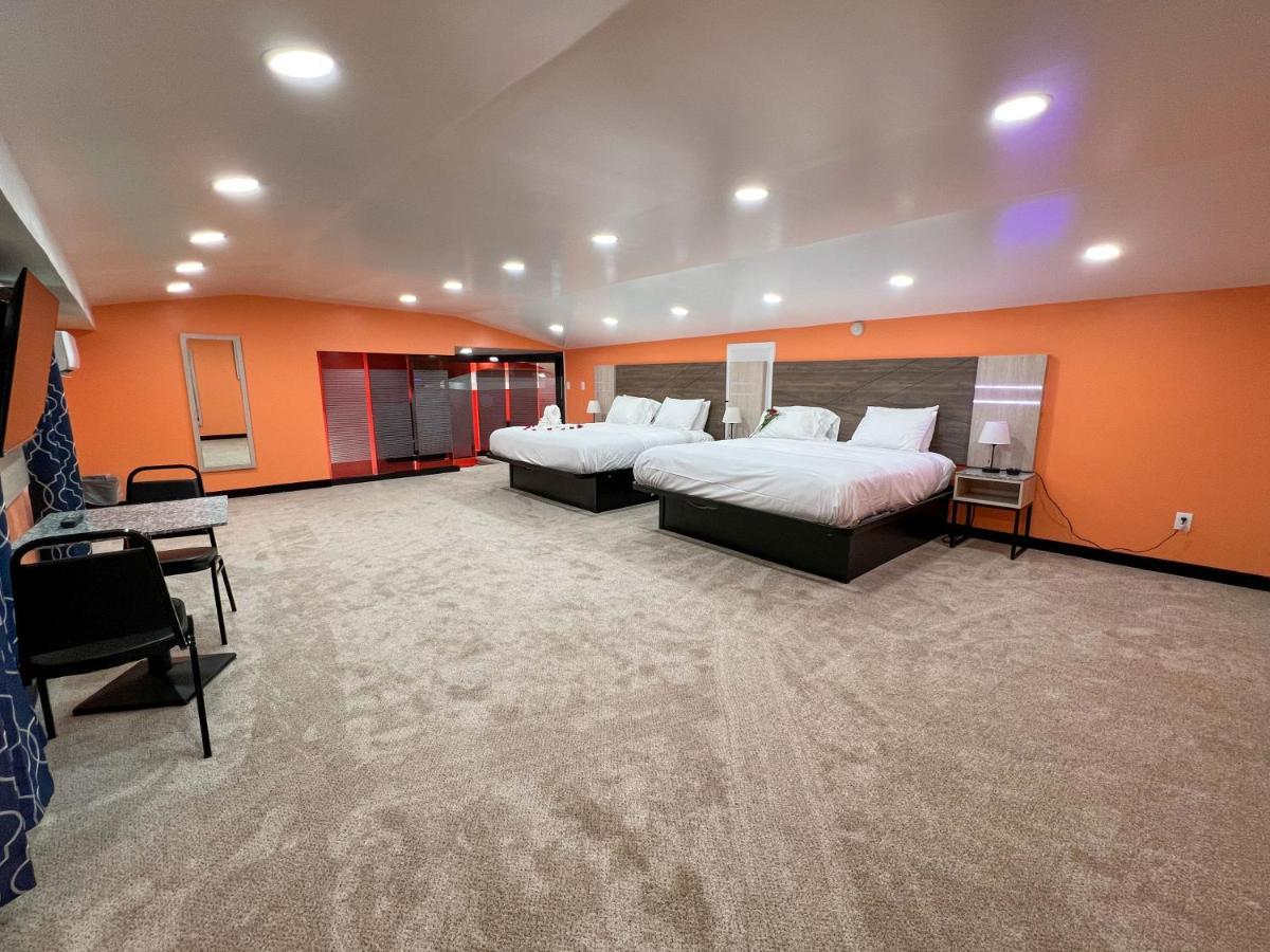 Hollywood Motel Farmingdale Eksteriør billede